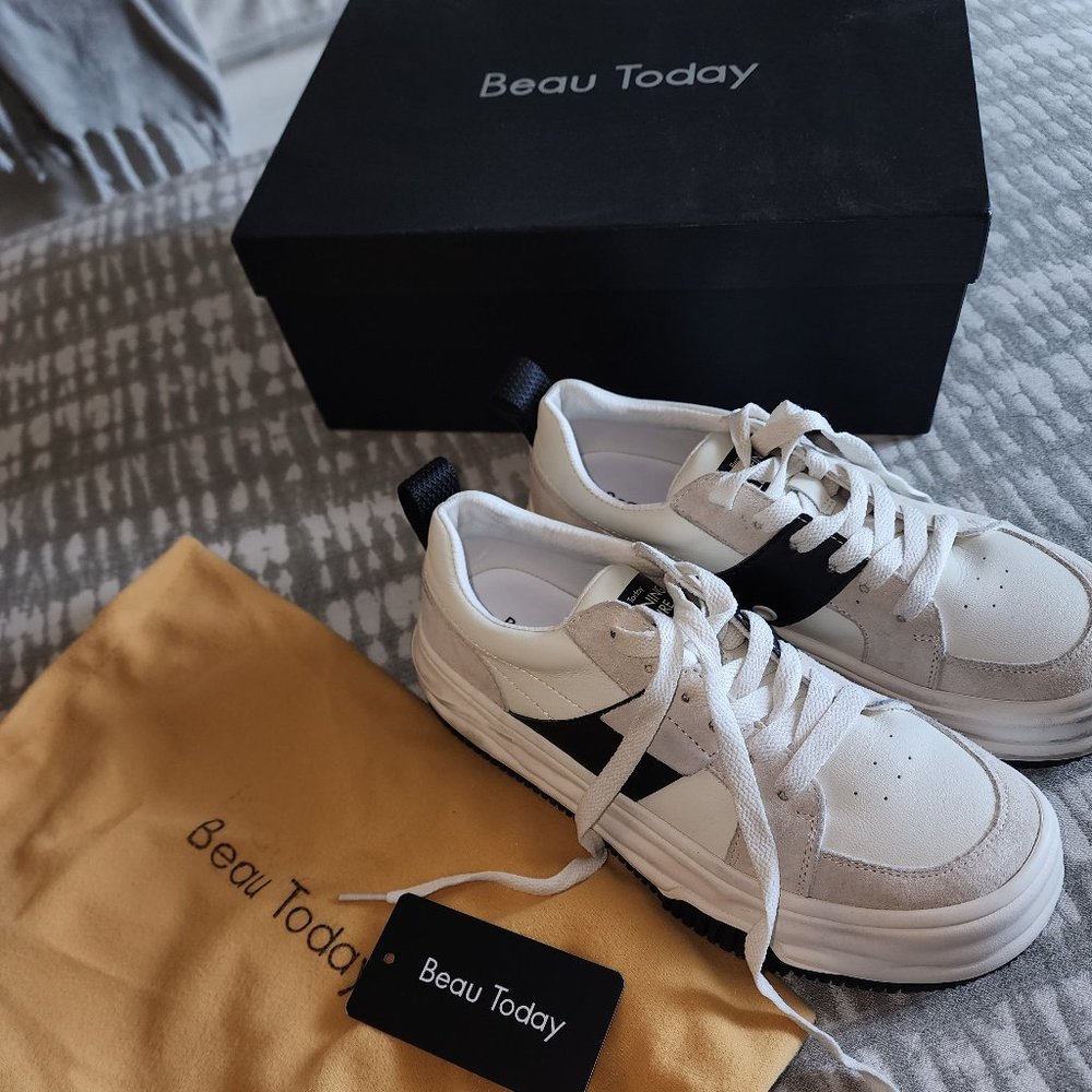 Beau Today Sneakers 37